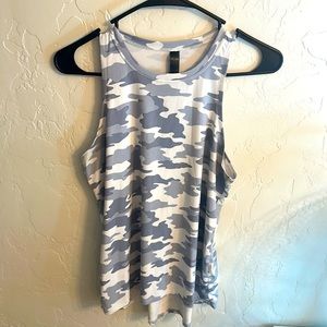 Kyodan tank top. Size XS women’s.